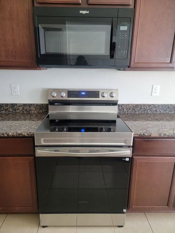 2214 Seabourne Trails Road, Rosenberg, TX 77469