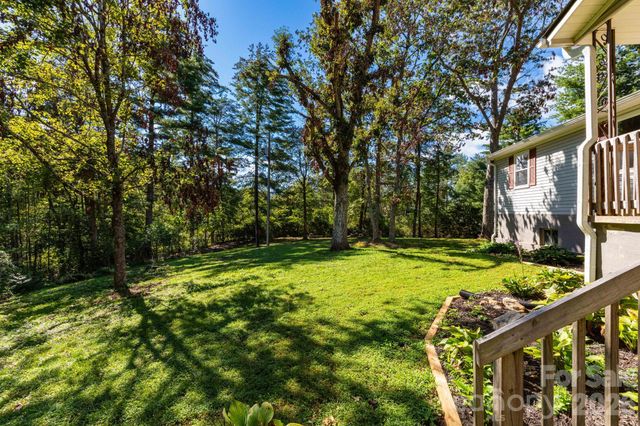 38 Mountainberry Lane, Fairview, NC 28730