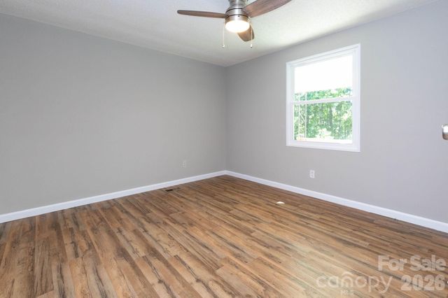 38 Mountainberry Lane, Fairview, NC 28730