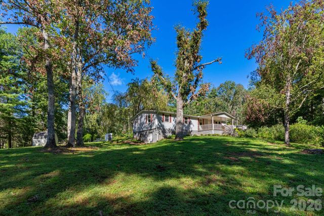 38 Mountainberry Lane, Fairview, NC 28730