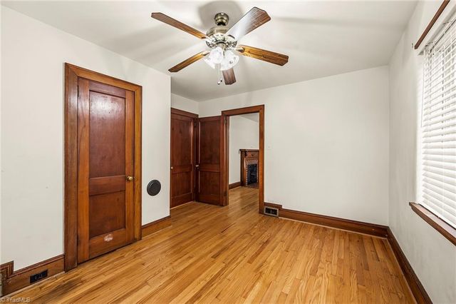 1001 W Clemmonsville Road, Winston-salem, NC 27127