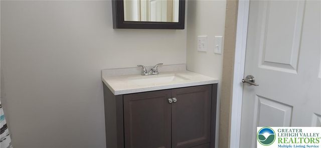 425 Pine Street Rear, Catasauqua Boro, PA 18032