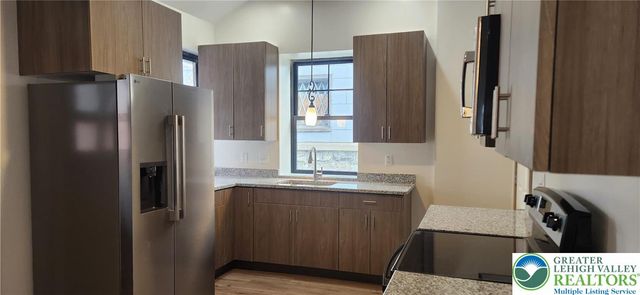 425 Pine Street Rear, Catasauqua Boro, PA 18032