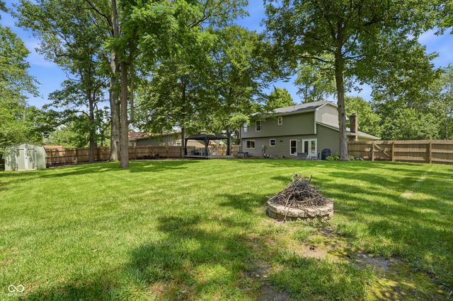 8546 Fawn Meadow Drive, Indianapolis, IN 46256