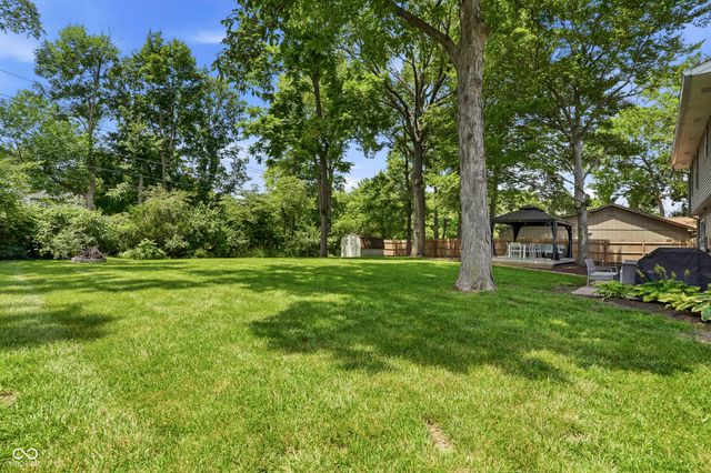 8546 Fawn Meadow Drive, Indianapolis, IN 46256
