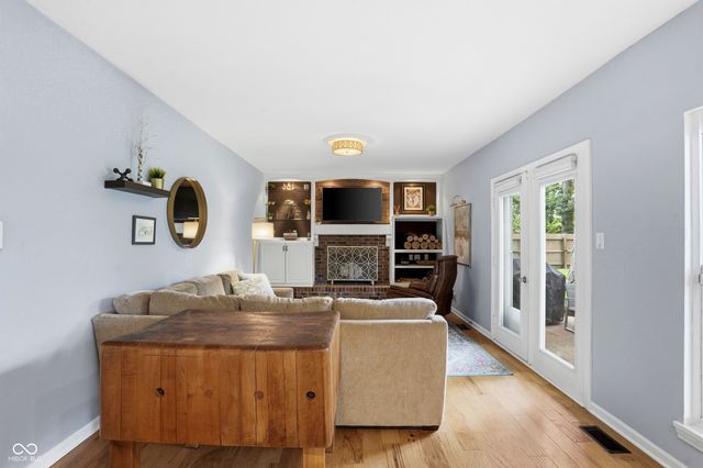8546 Fawn Meadow Drive, Indianapolis, IN 46256