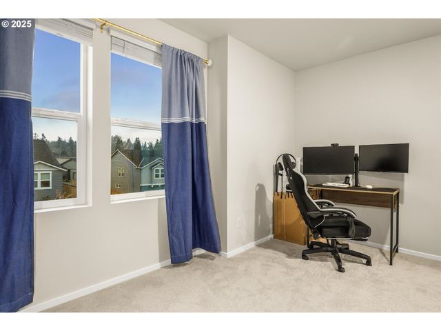 3169 Se 34TH St, Gresham, OR 97080