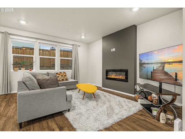 3169 Se 34TH St, Gresham, OR 97080