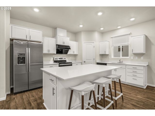 3169 Se 34TH St, Gresham, OR 97080