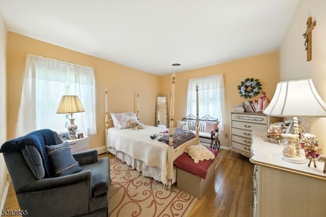 42 Witte Rd, Bethlehem Twp., NJ 08827