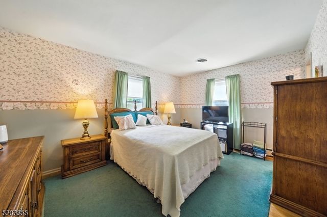 42 Witte Rd, Bethlehem Twp., NJ 08827