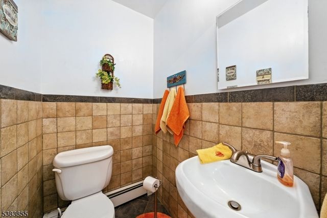 42 Witte Rd, Bethlehem Twp., NJ 08827