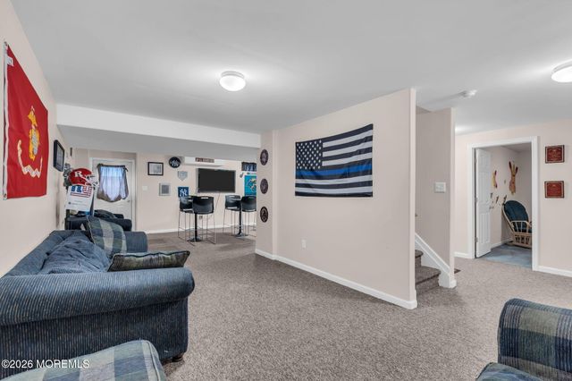12 Brittany Drive, Bayville, NJ 08721