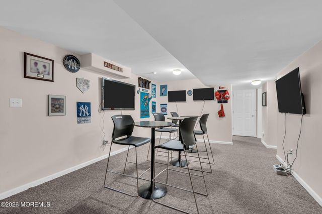 12 Brittany Drive, Bayville, NJ 08721