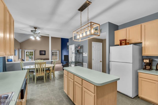 12 Brittany Drive, Bayville, NJ 08721