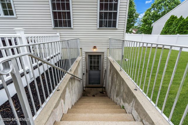12 Brittany Drive, Bayville, NJ 08721