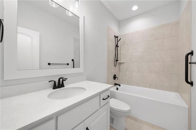14550 Amanda Lane, Basehor, KS 66007