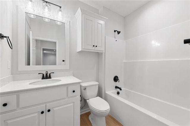 14550 Amanda Lane, Basehor, KS 66007