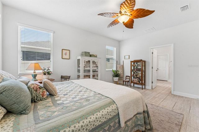 1237 WINDY BAY SHOAL, Tarpon Springs, FL 34689