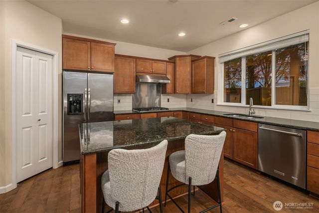713 170th Place SW, Lynnwood, WA 98037