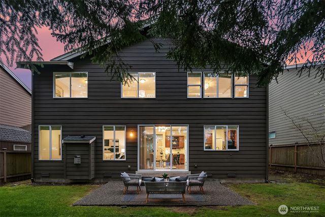 713 170th Place SW, Lynnwood, WA 98037