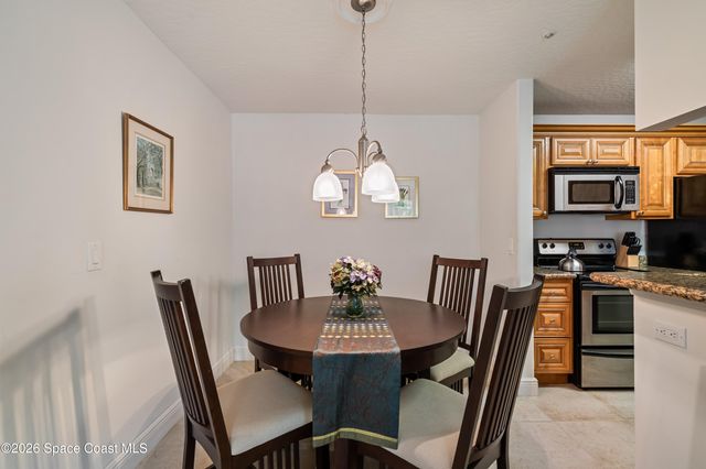 7667 N Wickham Road 208, Melbourne, FL 32940