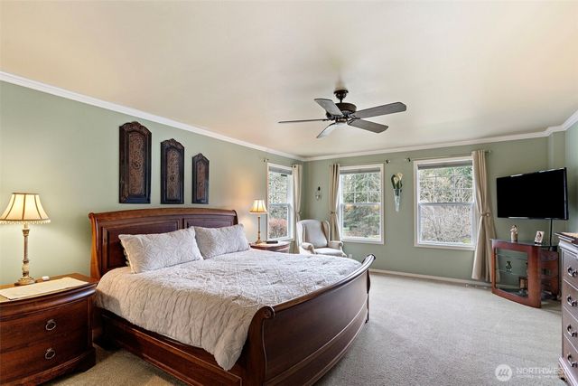 15020 225th Avenue NE, Woodinville, WA 98077