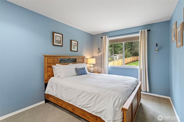 15020 225th Avenue NE, Woodinville, WA 98077