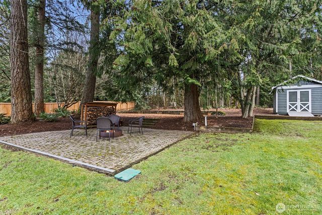 15020 225th Avenue NE, Woodinville, WA 98077