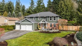 15020 225th Avenue NE, Woodinville, WA 98077