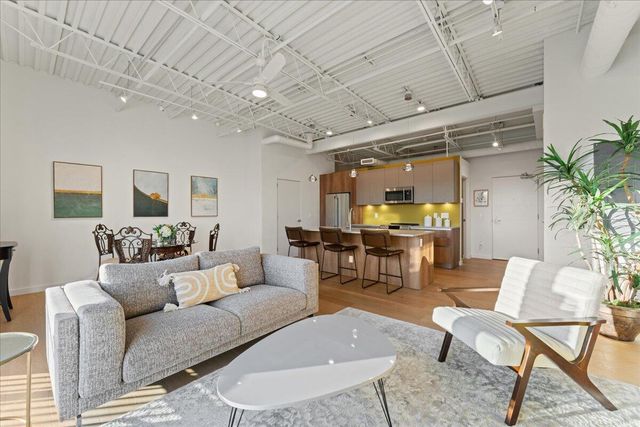 120 Main Street, 323, Newport, KY 41071