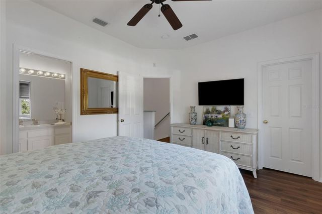 3935 YELLOWSTONE CIRCLE, Sarasota, FL 34233