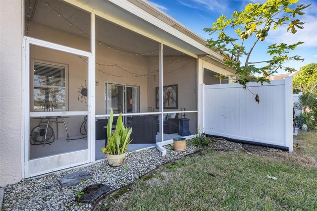 3935 YELLOWSTONE CIRCLE, Sarasota, FL 34233