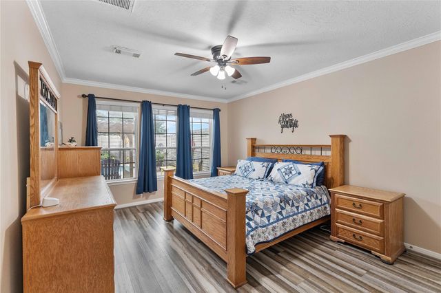 13627 Cotton Run, Mont Belvieu, TX 77523