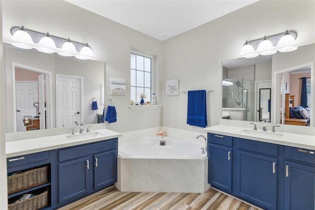 13627 Cotton Run, Mont Belvieu, TX 77523