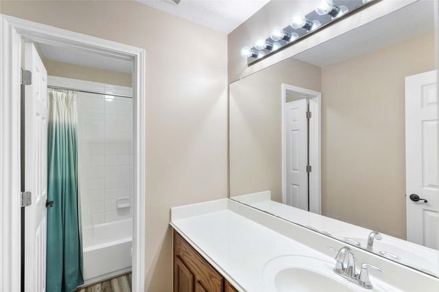 13627 Cotton Run, Mont Belvieu, TX 77523