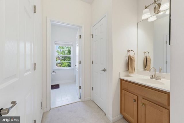 2507 DEER WOOD CT, Oak Hill, VA 20171
