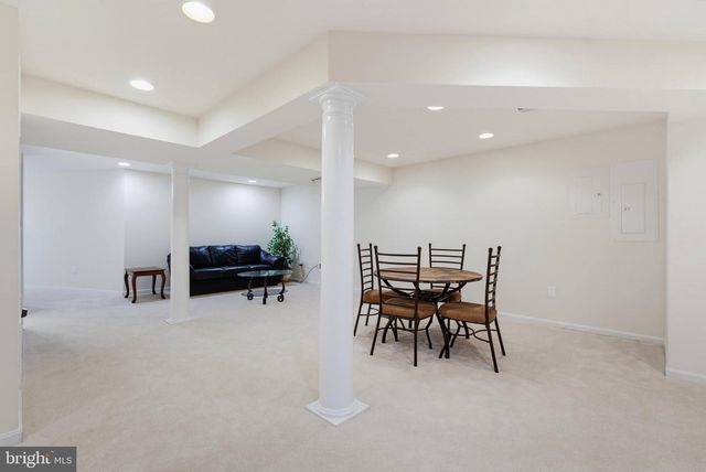 2507 DEER WOOD CT, Oak Hill, VA 20171