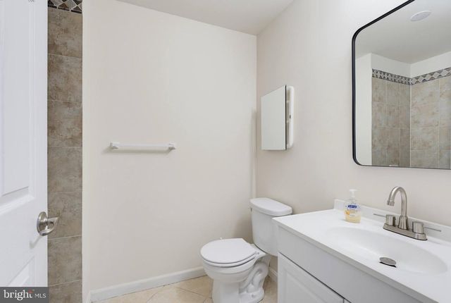 2507 DEER WOOD CT, Oak Hill, VA 20171