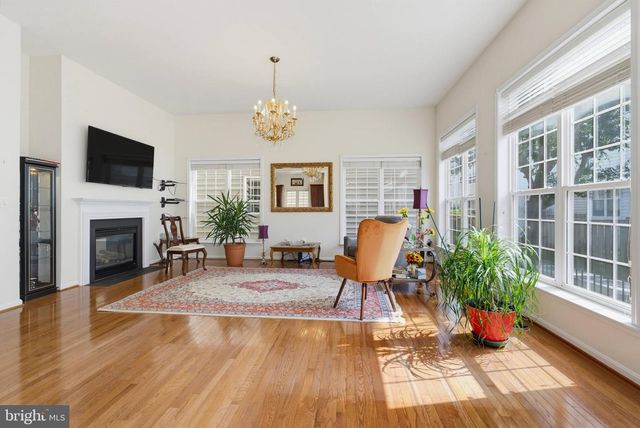 2507 DEER WOOD CT, Oak Hill, VA 20171