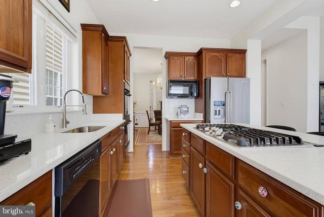2507 DEER WOOD CT, Oak Hill, VA 20171