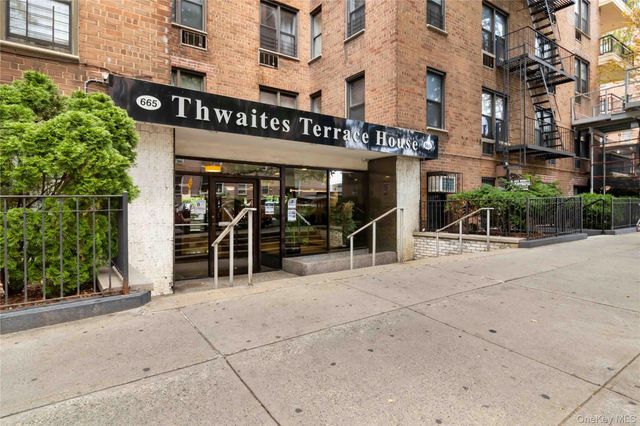 665 Thwaites Place 5H, Bronx, NY 10467