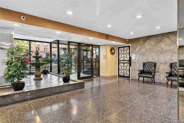 665 Thwaites Place 5H, Bronx, NY 10467