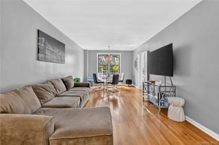 665 Thwaites Place 5H, Bronx, NY 10467