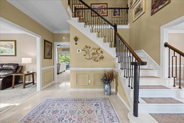 3232 Stapleford CHSE, Virginia Beach, VA 23452