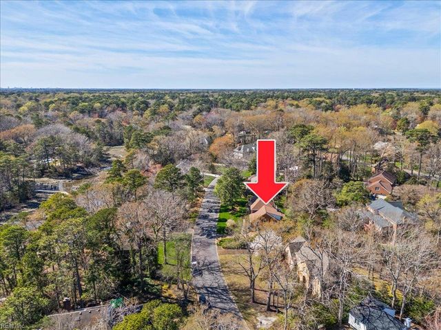 3232 Stapleford CHSE, Virginia Beach, VA 23452