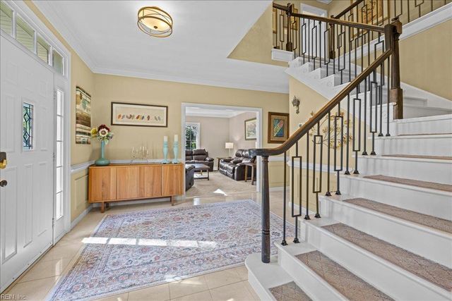 3232 Stapleford CHSE, Virginia Beach, VA 23452