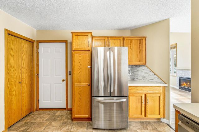 506 Aqua Circle, Lino Lakes, MN 55014