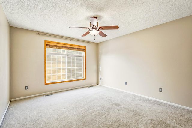 506 Aqua Circle, Lino Lakes, MN 55014