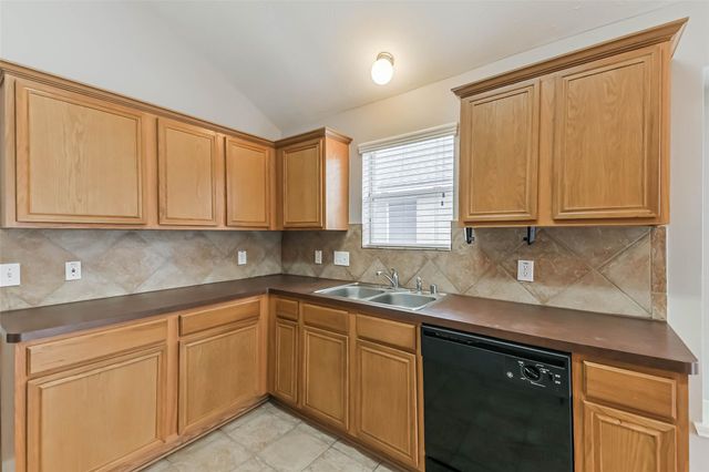 13831 Hillingdale Lane, Houston, TX 77070
